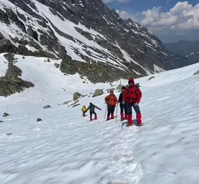 Romantic Escape to the Hills of Himachal