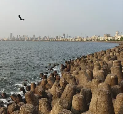 Explore Mumbai, Hill Stations & Spiritual Destinations